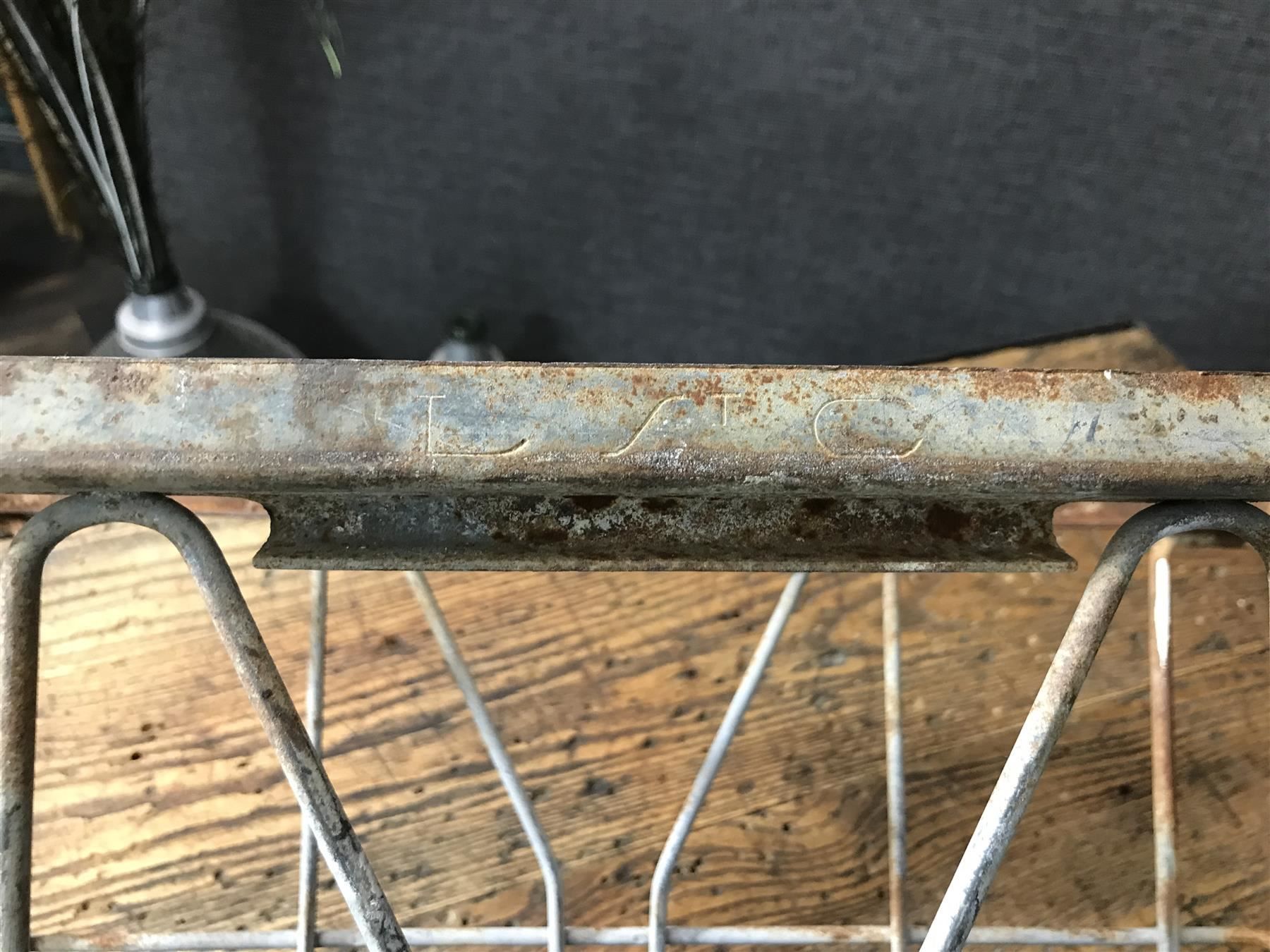 Altro per la casa: Toller Flaschenkorb Milchflaschen-Harass – Usato da Laufenburg venduto da industrial-silence 4