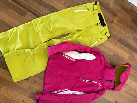 Skijacke und Skihose