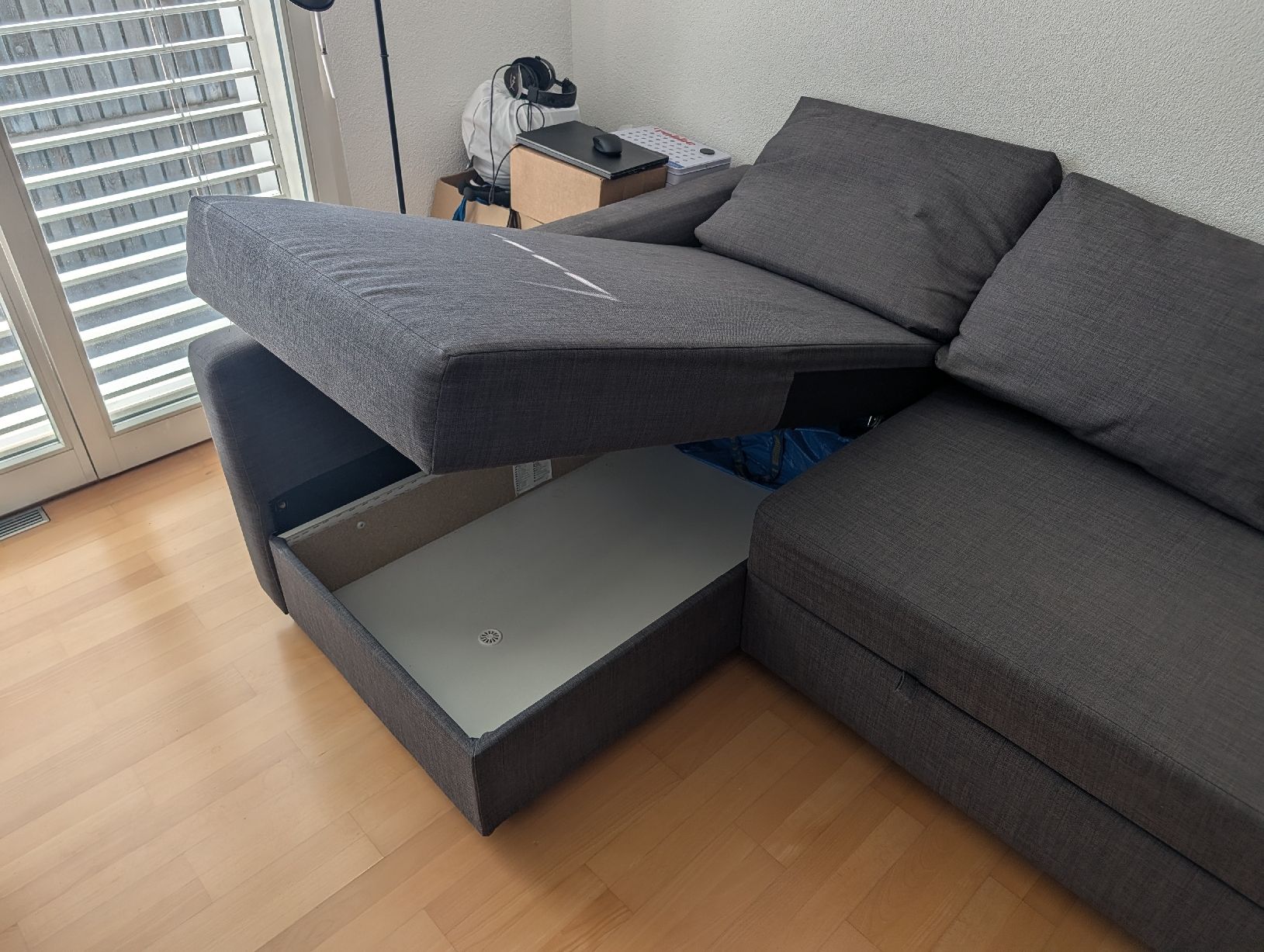 Ikea Divani: Ikea Friheten Sofa – Usato da Wallisellen venduto da simiken1234 1