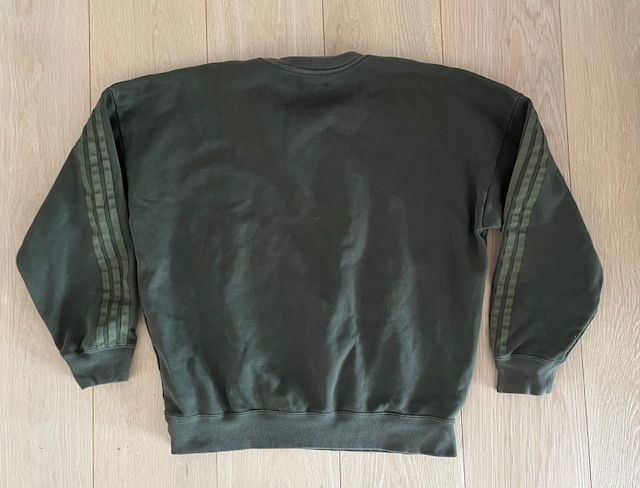 Adidas Maglioni & Felpe: Adidas Sweatshirt olivegrün Grösse M – Usato da Zollikon venduto da Svch 1