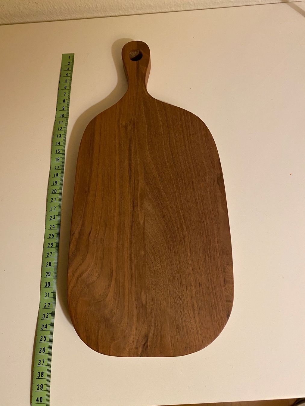 Articoli in legno: Schneidebrettchen Baumnussholz – Nuovo (secondo la descrizione) da Zürich venduto da Smilejocker