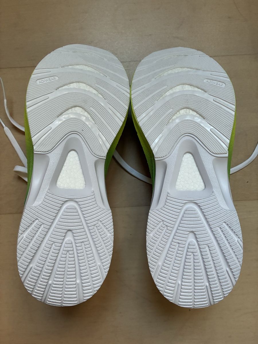 Adidas Scarpe da uomo: Joggingschuh adidas 41 1/3 – Nuovo (secondo la descrizione) da Biberist venduto da wacholder 3