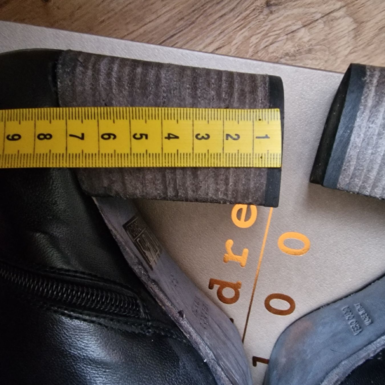 Scarpe da donna: Leder Ankle Boots "Hundred 100", Gr. 39, schwarz – Nuovo (secondo la descrizione) da Mönchaltorf venduto da nzhuravel 5
