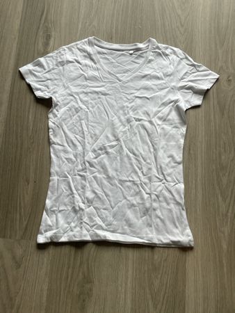 Weisses T-Shirt mit V-Ausschnitt, Sommer-Basic, Gr. M
