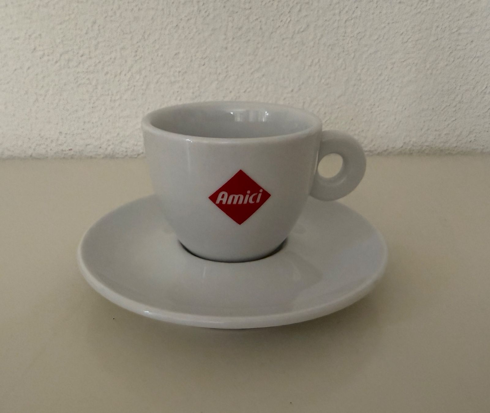 Amici Tazze: Espresso Tasse Amici – Usato da Aarau venduto da Ahoffa