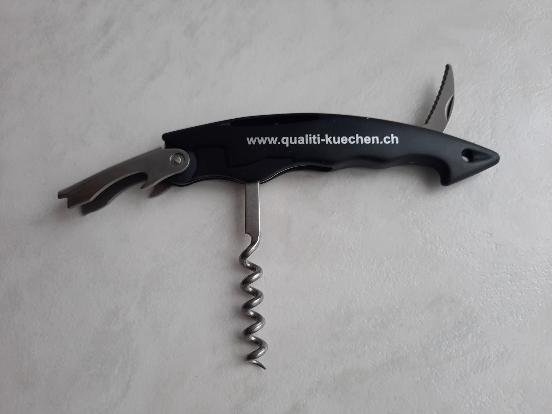 Flaschenöffner & -verschlüsse: Korkenzieher, Flaschenöffner, Messer – Neu (gemäss Beschreibung) aus Möhlin von alexandra43 1