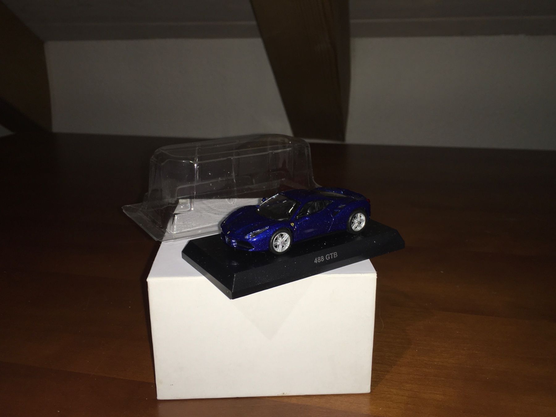 Ferrari Modellautos: Ferrari 488 GTB 1/64 no Mini GT – Neu (gemäss Beschreibung) aus Wohlen AG von PrivatSammlung