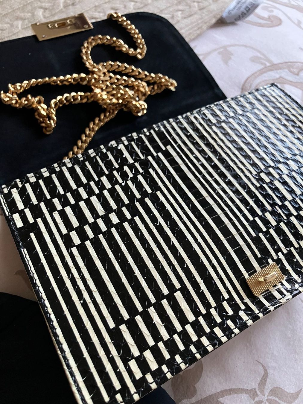 Borse da donna: Preziosa pochette GEDEBE – Usato da Rancate venduto da FiorAngela011 8