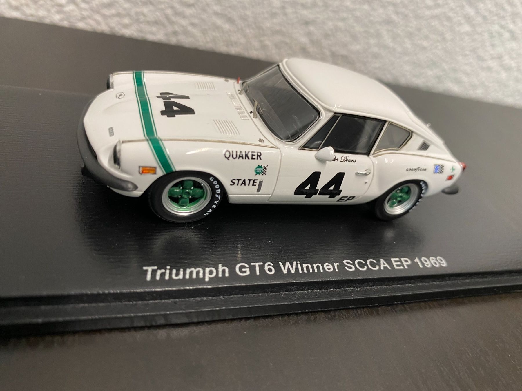 Spark Modellini d'auto: Triumph GT6 - Spark 1:43 – Nuovo e nell'imballaggio originale da Niederhasli venduto da Yotanke50 1