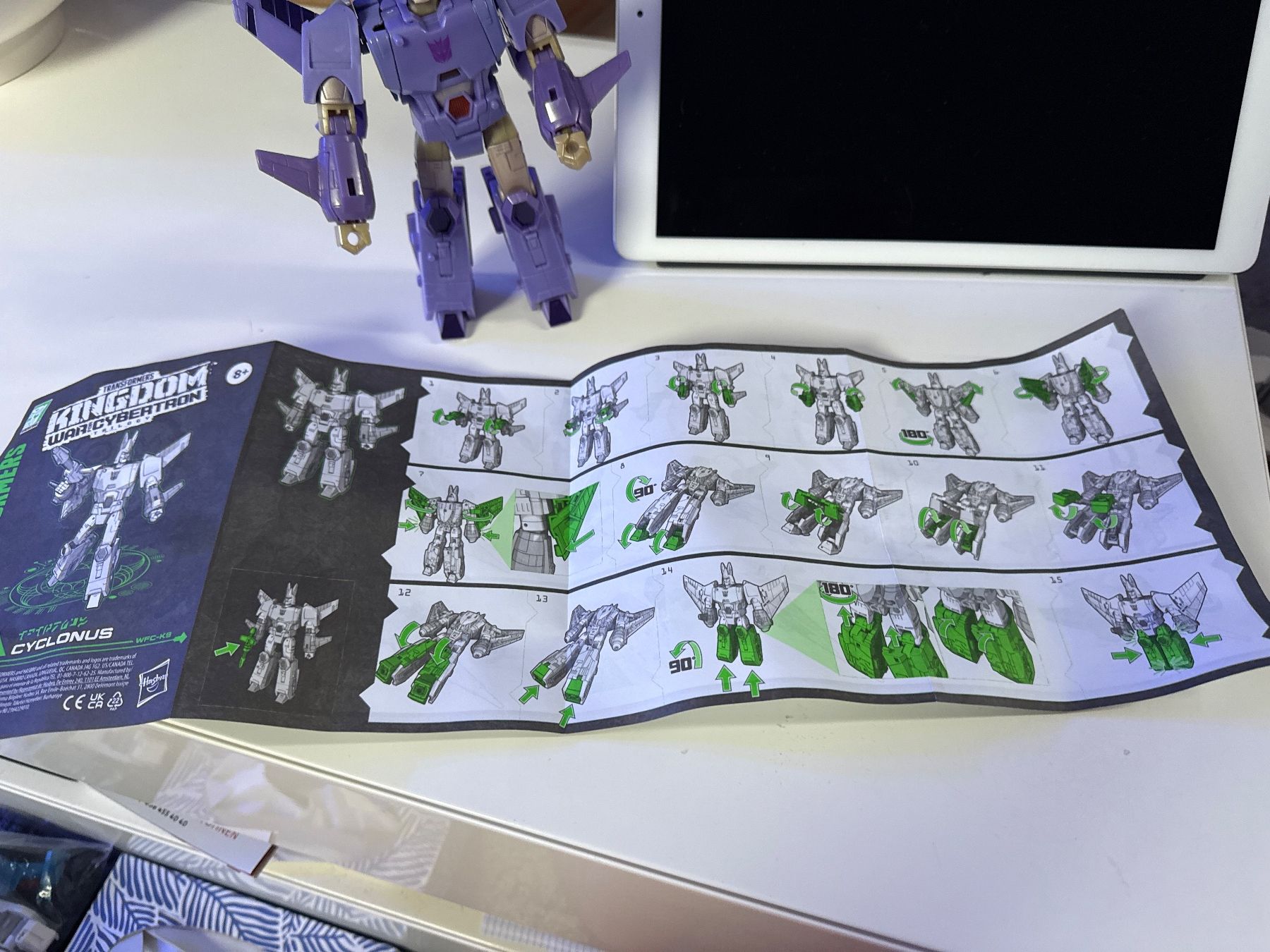 Hasbro Statuette: Transformers Kingdom War for Cybertron Cyclonus Hasbro – Usato da Allschwil venduto da meeresperle 5