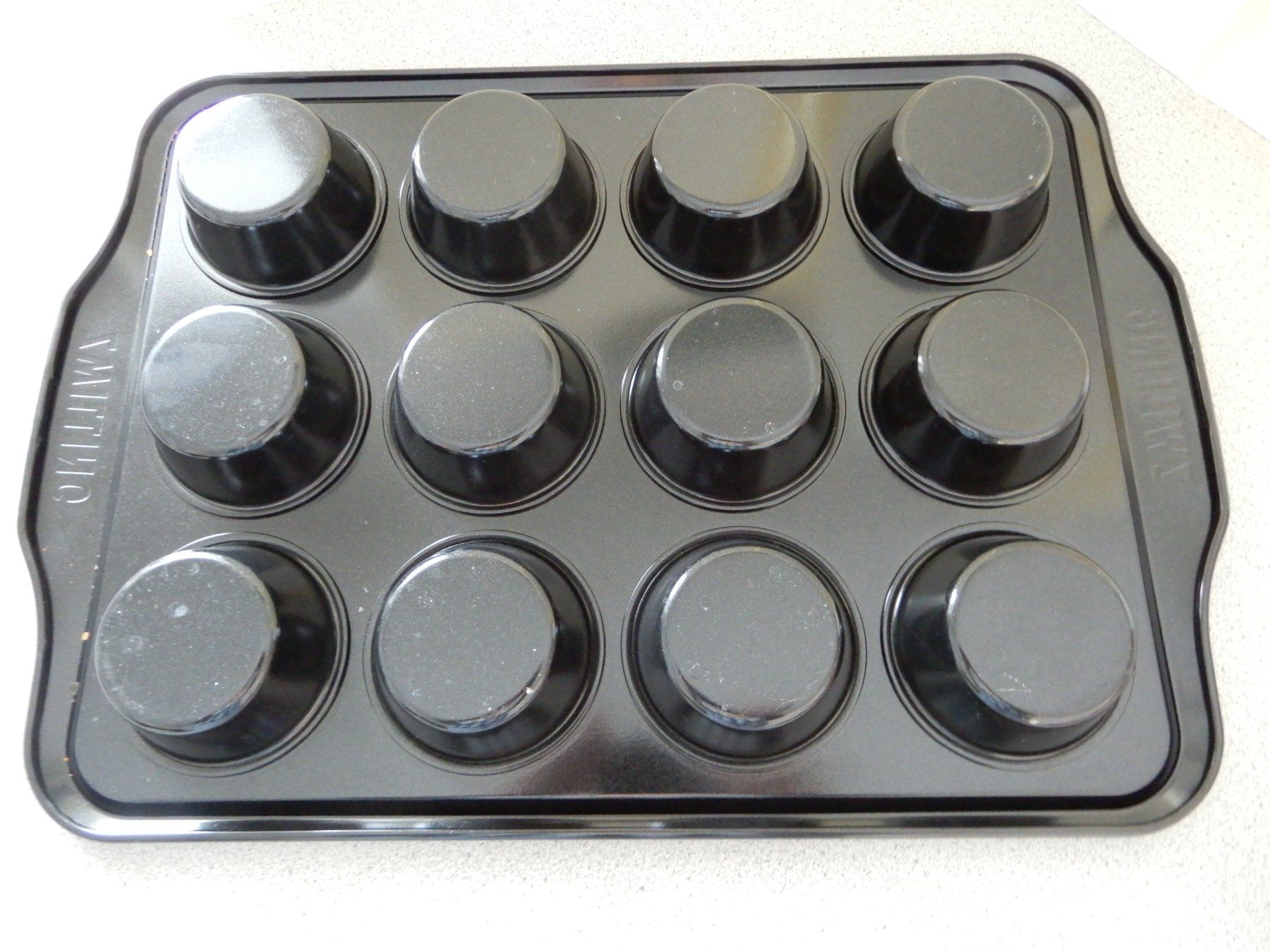 Zwilling Teglie da forno: Zwilling Muffin Backform, 12 Stück – Nuovo (secondo la descrizione) da Burgdorf venduto da Liss 1