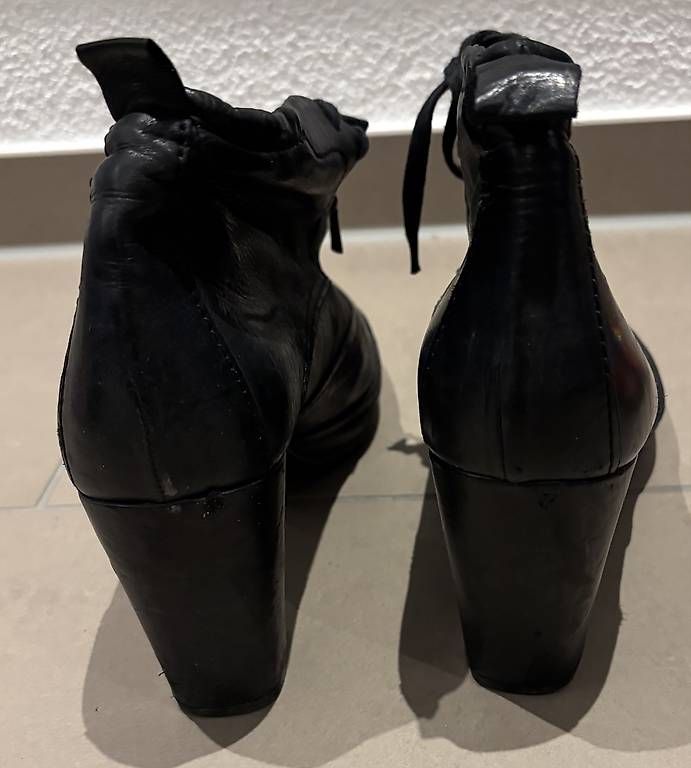 Scarpe da donna: Elegante Stiefelette von Homers Gr. 41 – Usato da Büron venduto da TinaSa 1
