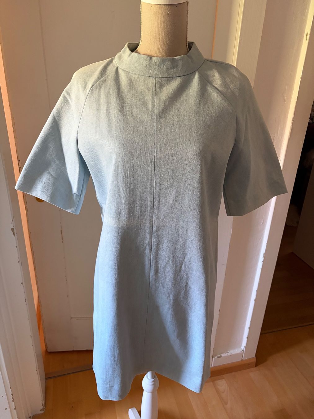 Wemoto Vestiti: Cooles Jeanskleid von Wemoto – Nuovo (secondo la descrizione) da Schaffhausen venduto da _queen_c