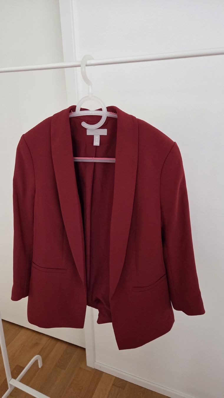 Lots de vêtements: Blazer Set - Grösse 40 – D'occasion à Mellingen par law.kat 2