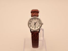 Neuwertige Damen Uhr (läuft, Garantie)