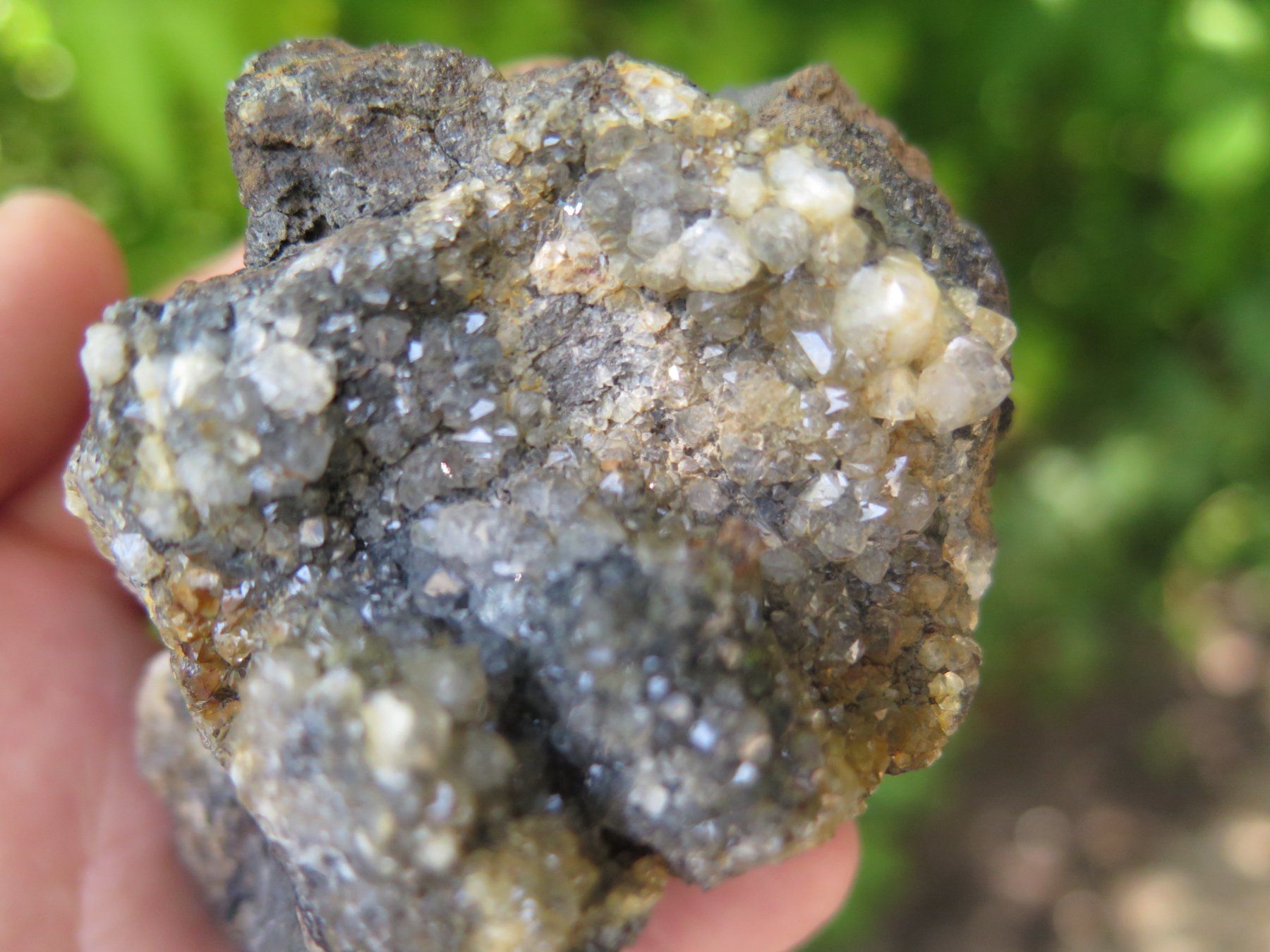 Mineralien & Heilsteine: Quarz von der Wildemann Grube – Gebraucht aus Schaffhausen von Yamakana51L8736OQ8 3