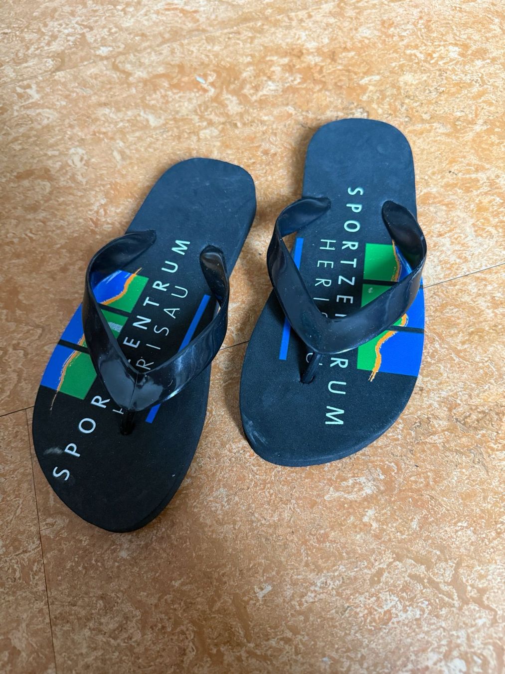 Chaussures hommes: Badeschuhe – D'occasion à Flawil par Stella_3 3