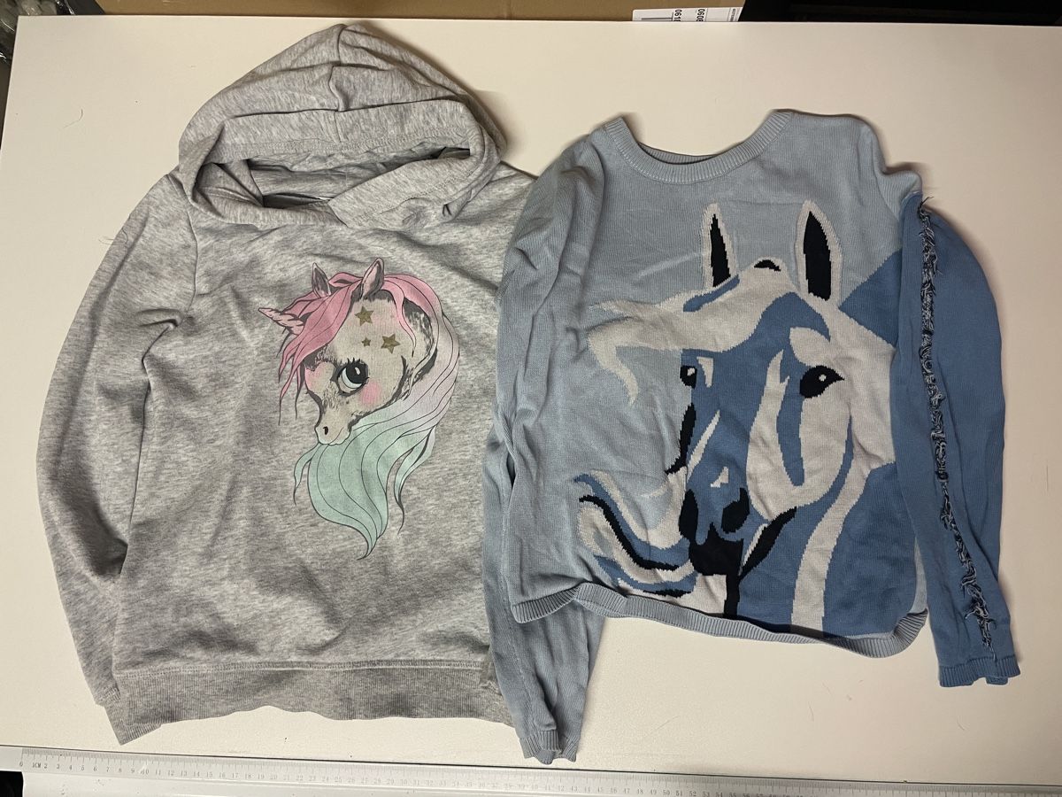 Lotti & Set di vestiti: Mädchenkleiderpaket 122/128 – Usato da Winterthur venduto da Ccity 3