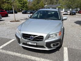 Volvo XC70 D5 AWD in Top Zustand