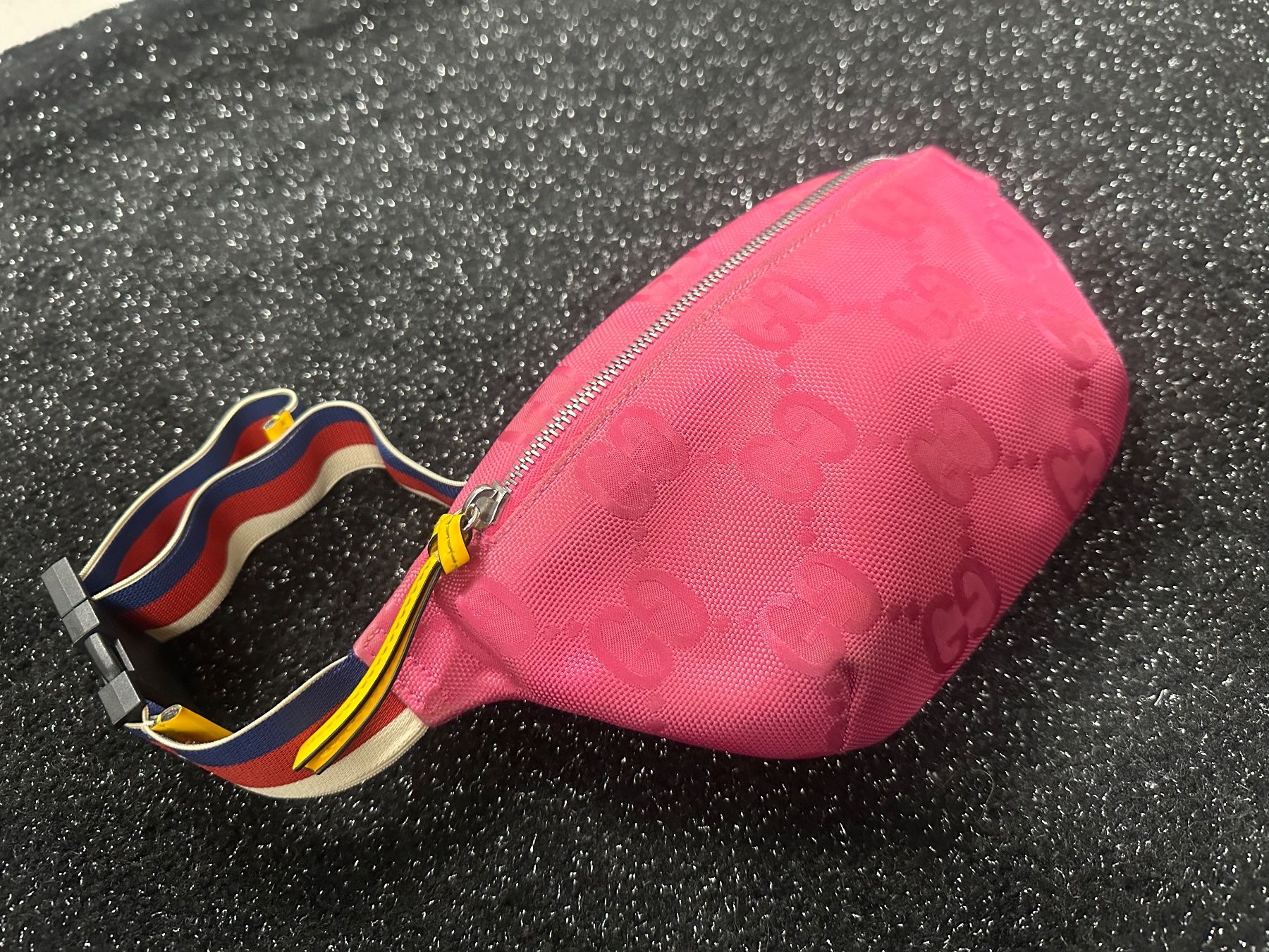 Gucci Borse da donna: Gucci Pink Gürteltasche – Usato da Monte Carasso venduto da cilliss 3