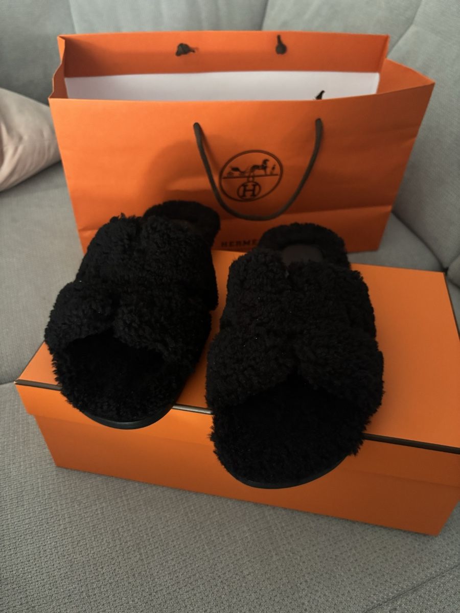 Hermès Herrenschuhe: Hermès Izmir schwarz Wolle – Neu und originalverpackt aus Winterthur von nad_dc2l