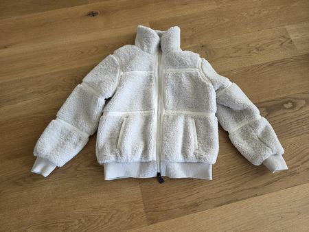 Emporio Armani Winterjacke beige/crème *neuwertig*, Gr. S