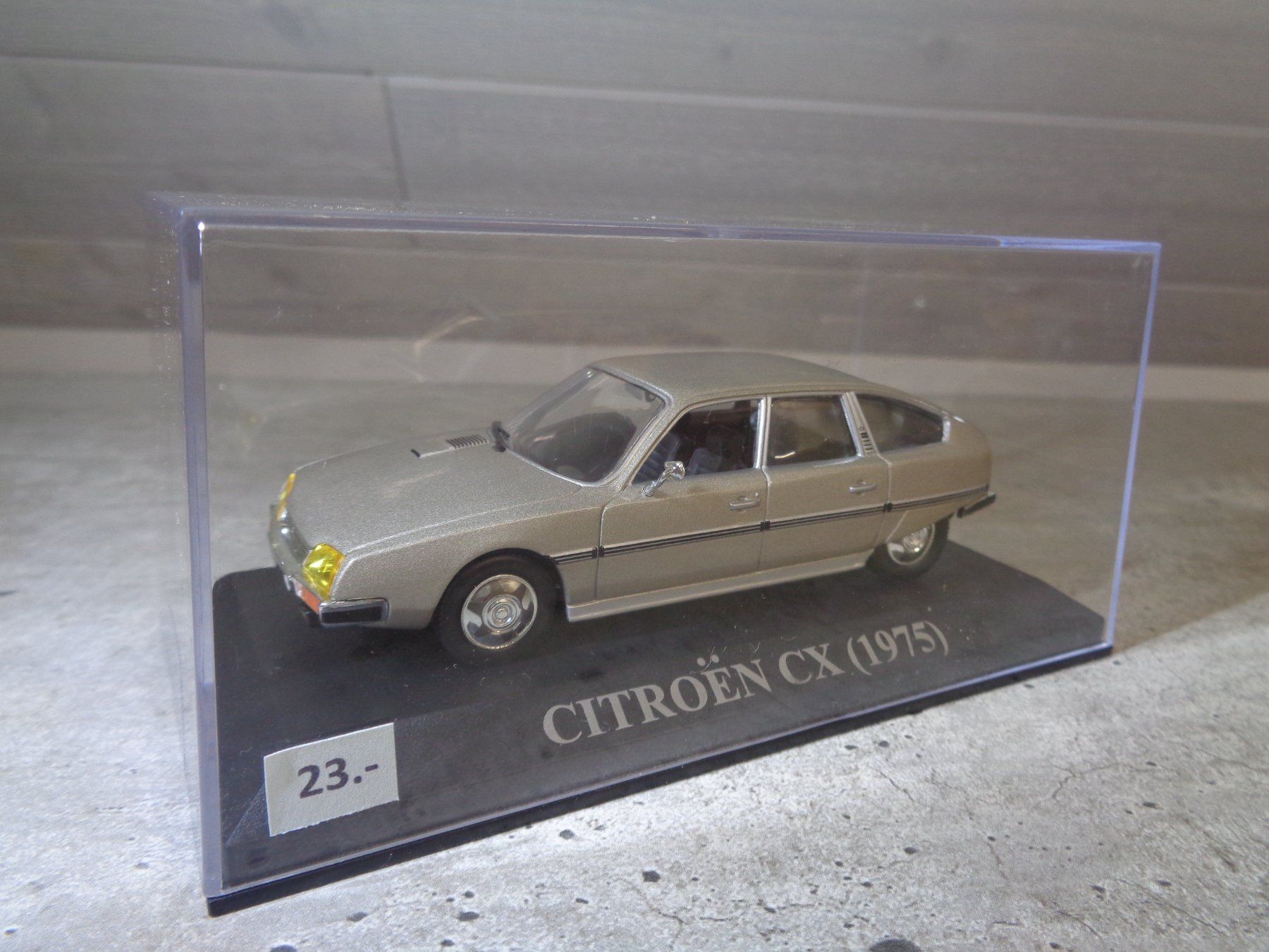 Citroën Voitures modèles: Altaya 1:43 Citroën CX 1975 – Neuf (Voir description) à Reconvilier par rallycar 1