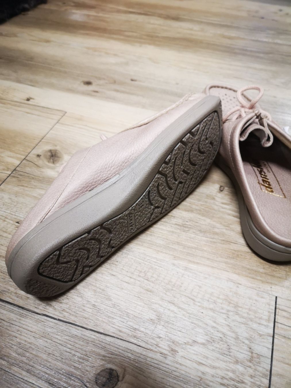 Helvesko Damenschuhe: Helvesko dansko – Neu und originalverpackt aus Möhlin von Highwaytom 1