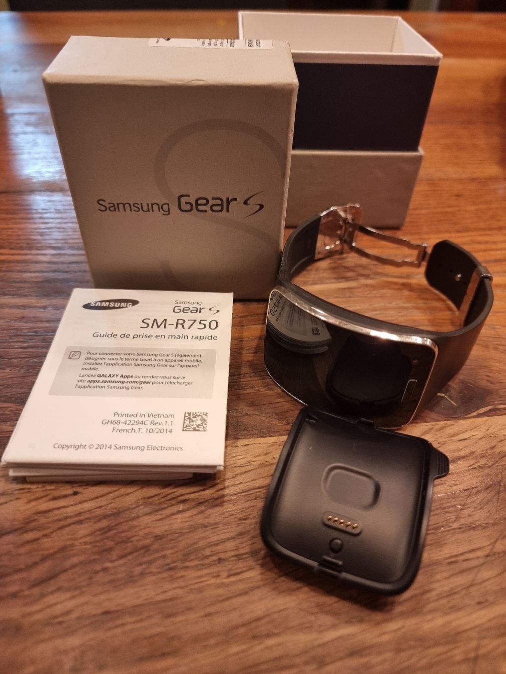 Samsung Smartwatch: Samsung Gear S – D'occasion à Glis par Jennessa
