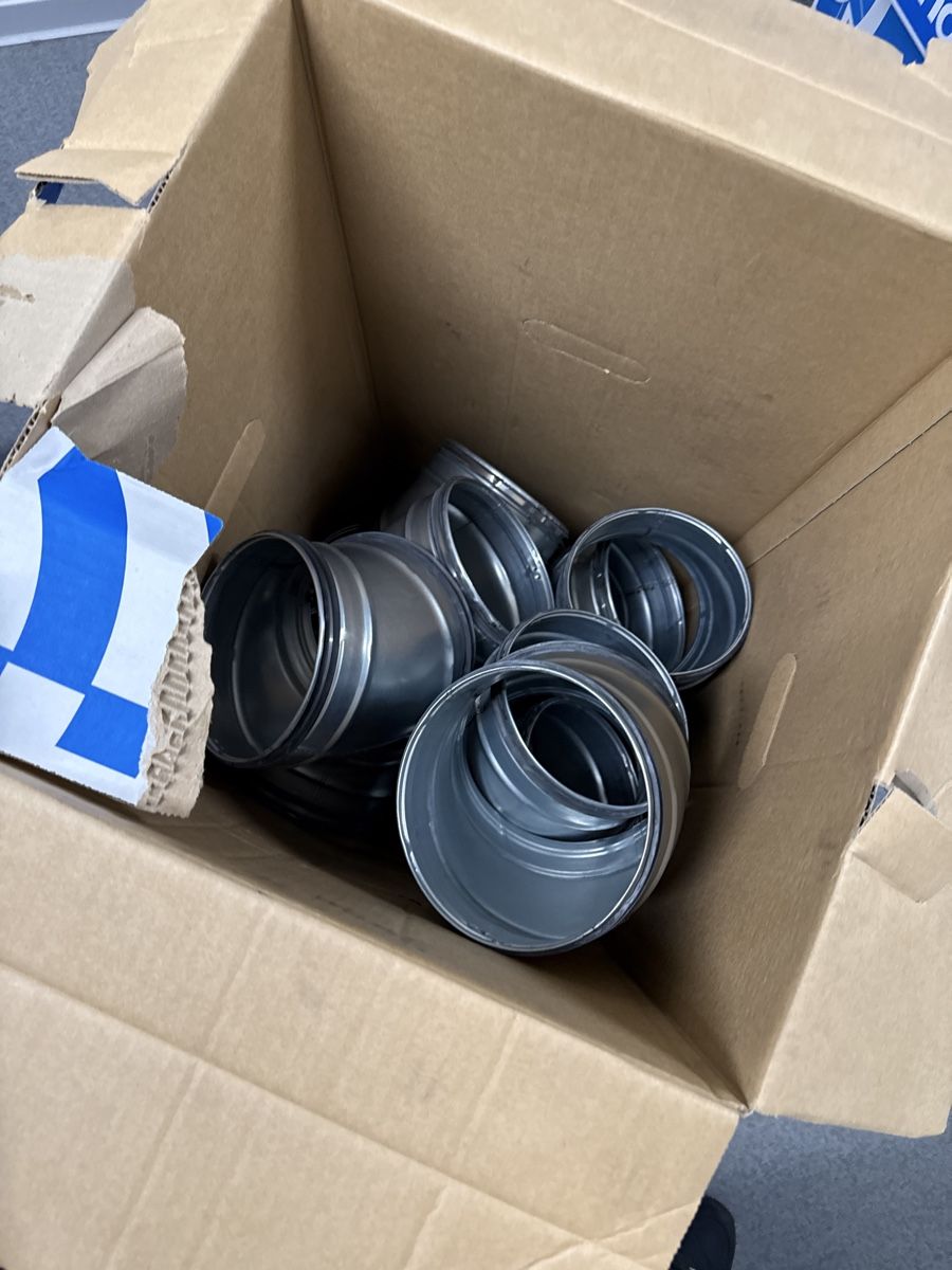 Ventilatori: Lüftungsrohr – Nuovo e nell'imballaggio originale da Wattenwil venduto da die_6fz2 1