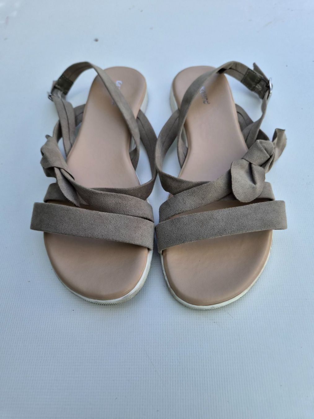 Graceland Scarpe da donna: Sandalen von Graceland, Gr. 39, hellbraun – Usato da Ibach venduto da urs_sl5h