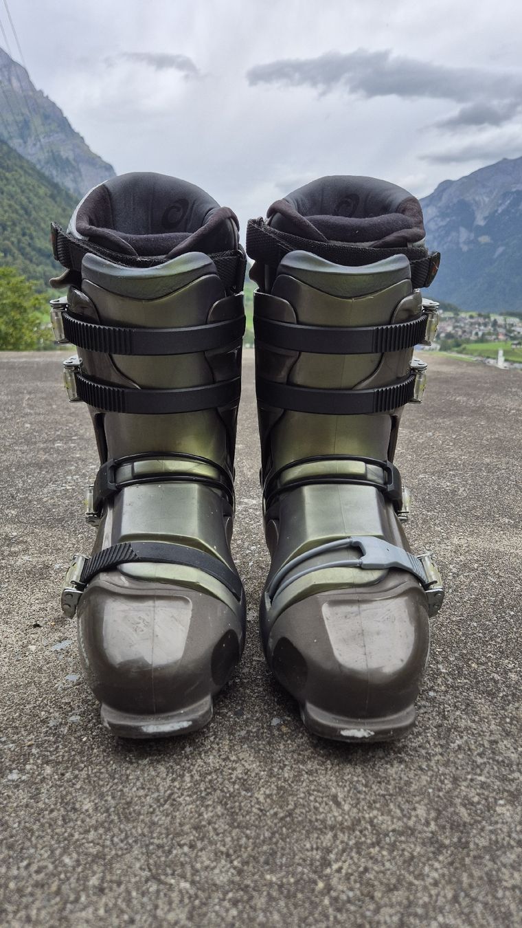 Deeluxe Herrenschuhe: Snowboardschuhe Deeluxe  – Gebraucht aus Haslen GL von marcelscb 1