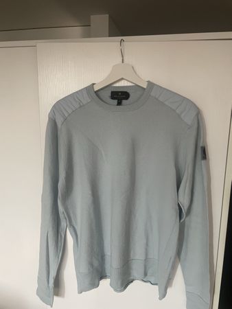 Belstaff Pullover hellblau Groesse XL guter Zustand
