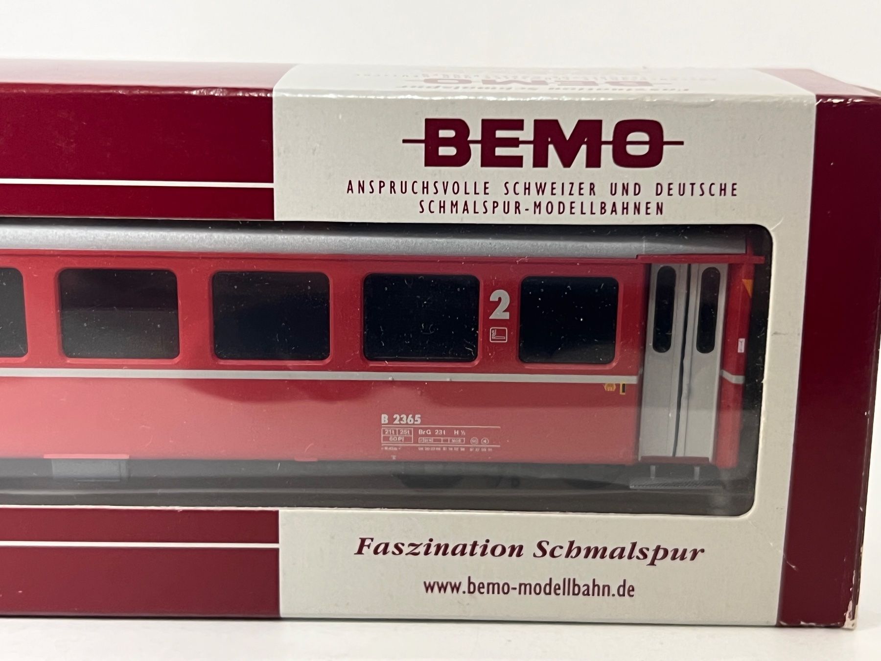 Bemo Modellini di ferrovie: Bemo 3250 135  RhB B 2365 Einheitswagen I StN Refit – Nuovo e nell'imballaggio originale da Neuenhof venduto da ludovicco 1