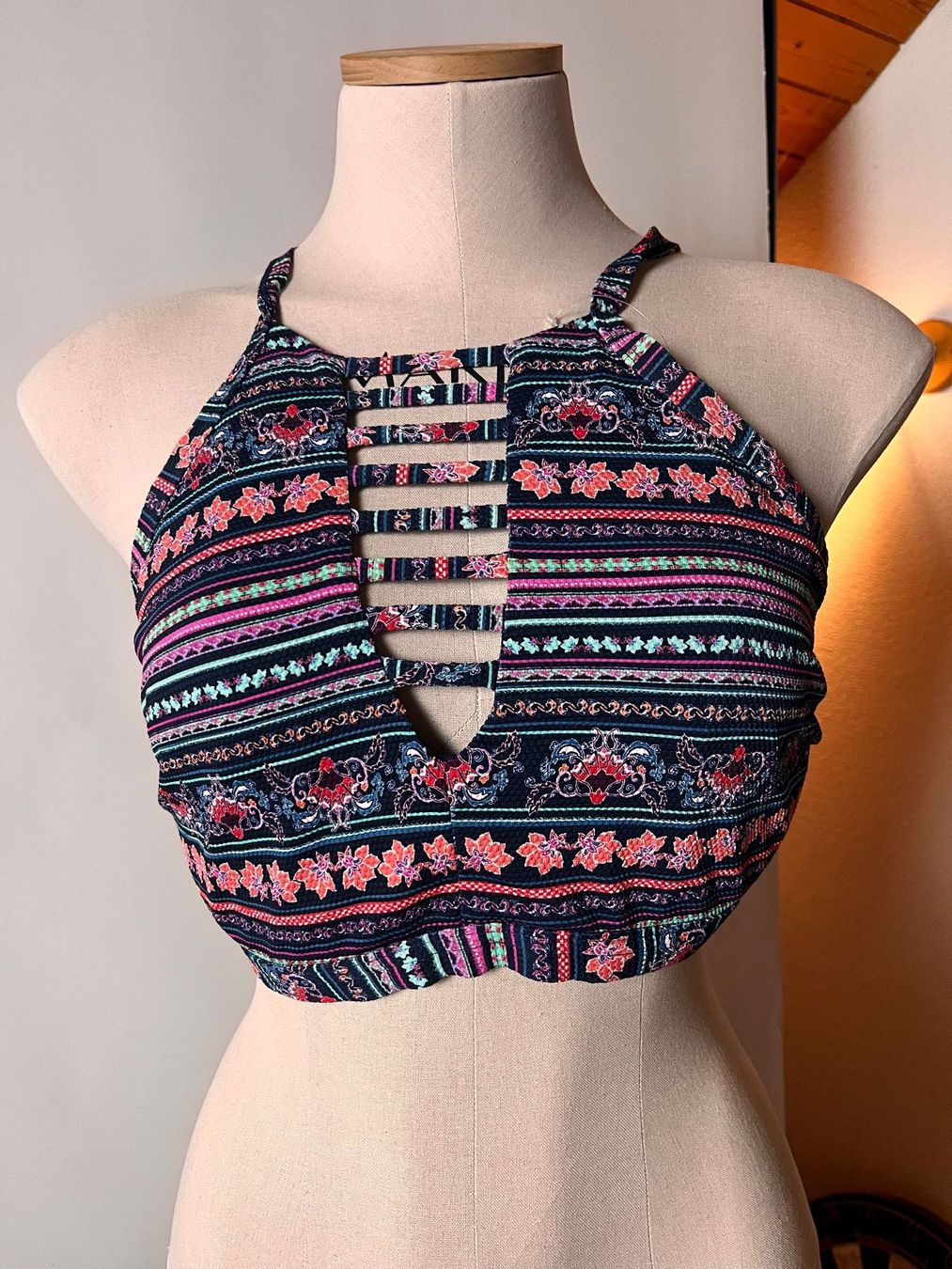 Beldona Costumi da bagno & Bikini: BELDONA, Bikini-Oberteil, Grösse 38F, Farbe Blau – Nuovo e nell'imballaggio originale da Rudolfstetten venduto da gst_g7xl