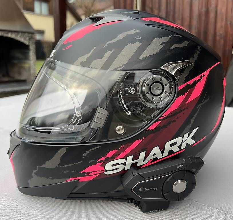 Caschi & visiere: Shark Helm Damen Gr. S mit Sena Bluetooth Intercom – Usato da Geroldswil venduto da Nabooo