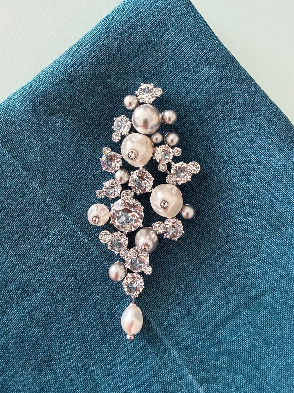 Swarovski Broschen & Nadeln: Brosche Swarovski – Neu und originalverpackt aus Bern von Kitttykat 2