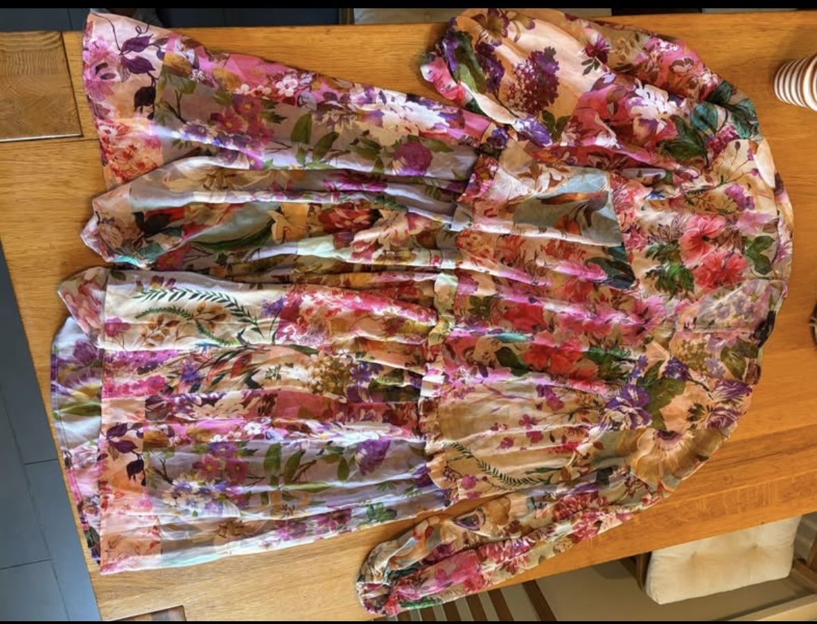 Esprit Kleider: Robe ESPRIT taille XS – Gebraucht aus Attalens von Skorpionica 2