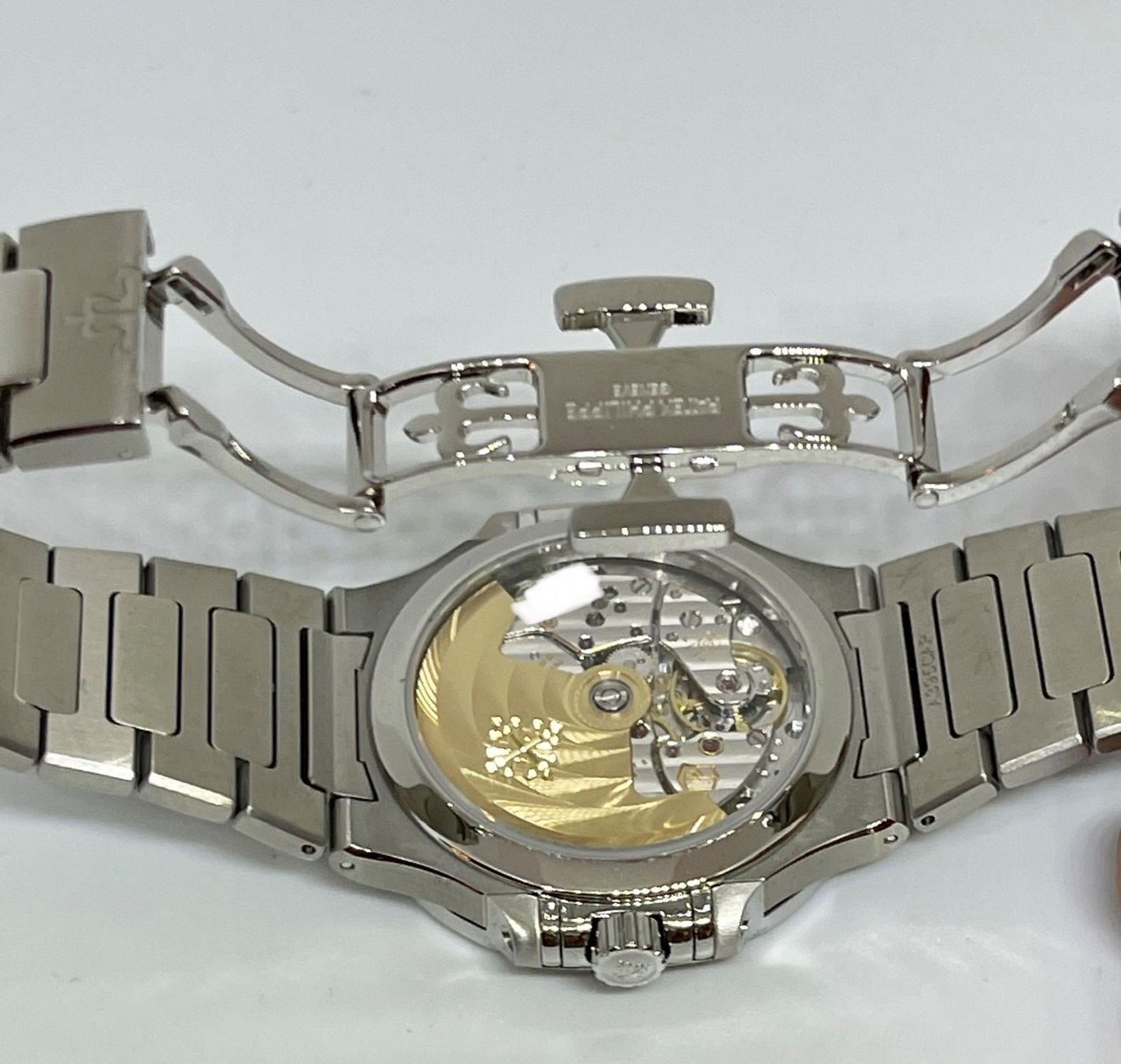 Patek Philippe Orologi: Patek Philippe Nautilus 7118 diamonds new full set – Nuovo e nell'imballaggio originale da Lugano venduto da Superstudiolugano 4