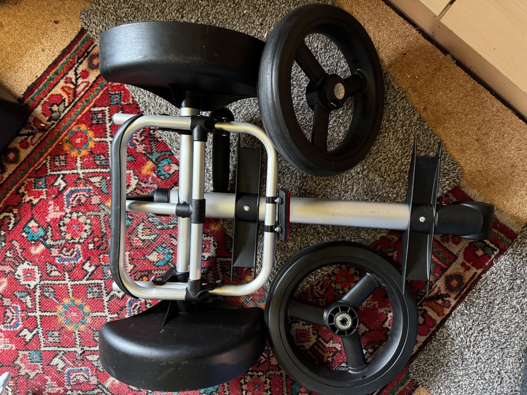Valigie & Borse: Rollwage aluminum leicht Swiss mountain – Usato da Grabs venduto da mayram27 5