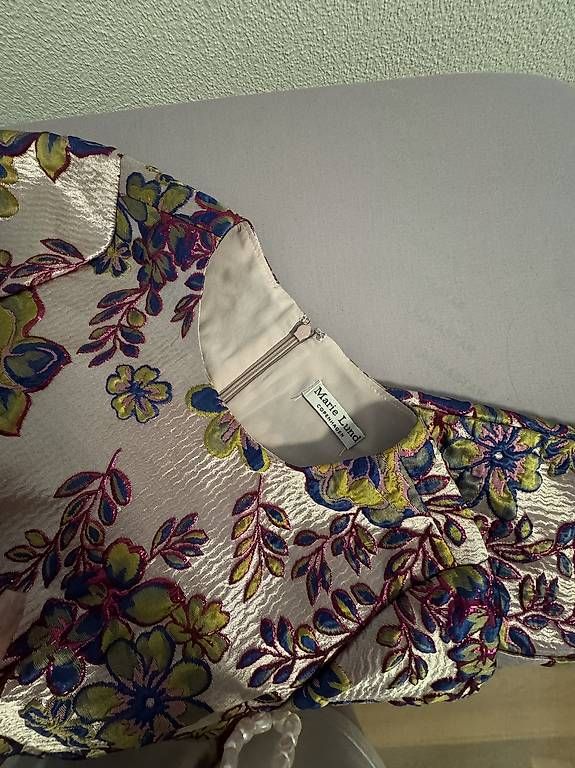 Vestiti: Kleid – Usato da Rotkreuz venduto da andgav11 2