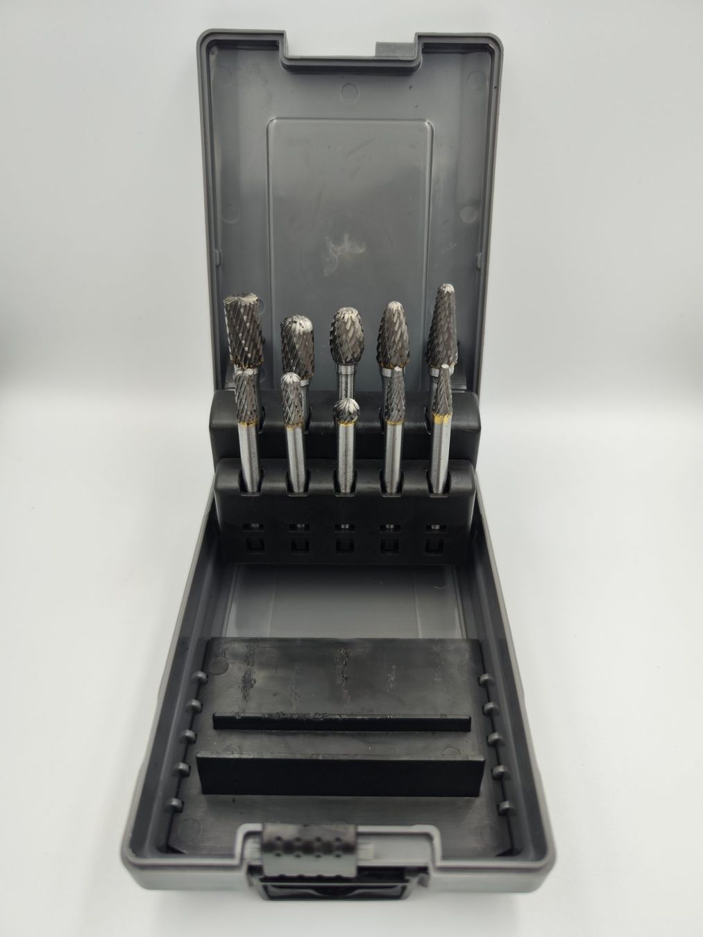 Metall- & Schlosserei Werkzeug: Fräser Set Hartmetall – Neu und originalverpackt aus Birmensdorf ZH von