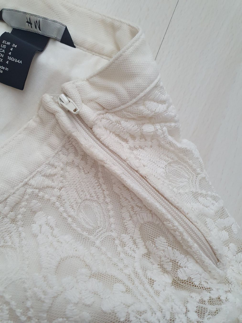H&M Gonne: Hellbeiger Spitzenrock Gr XS – Usato da Münsingen venduto da BlackTears-3 3