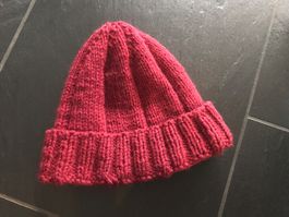 Beanie - Strickmütze in dunkelrot