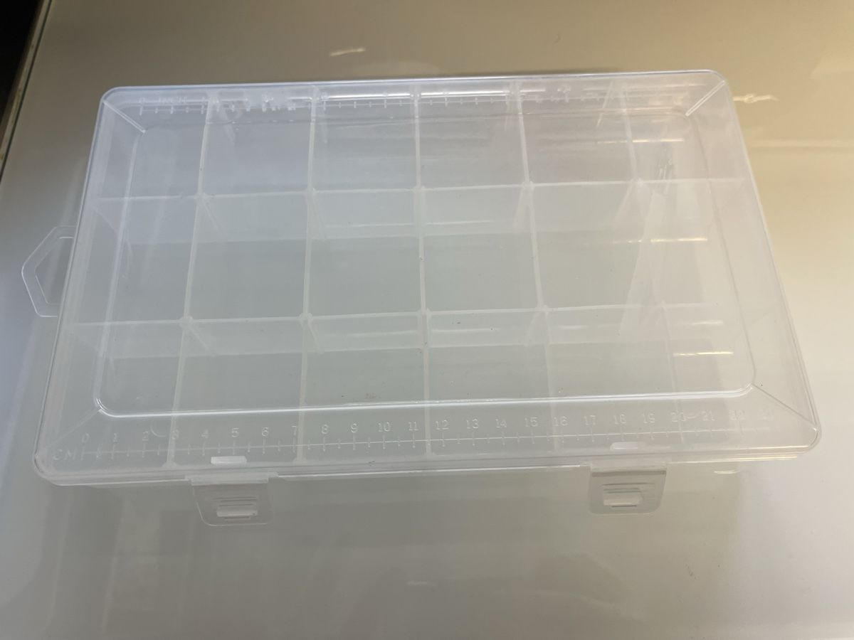 Behälter & Ähnliches: Sortimentsbox mit 18 Fächern neuwertig – Gebraucht aus Grüningen von Thommyr