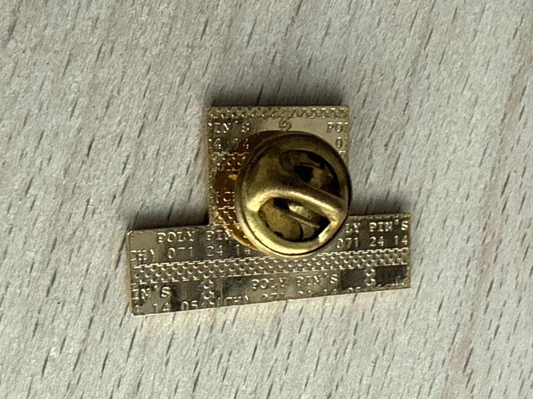 Plaquettes & Badges: Pin Lever Sutter – D'occasion à Glattbrugg par Schweigmatt 1