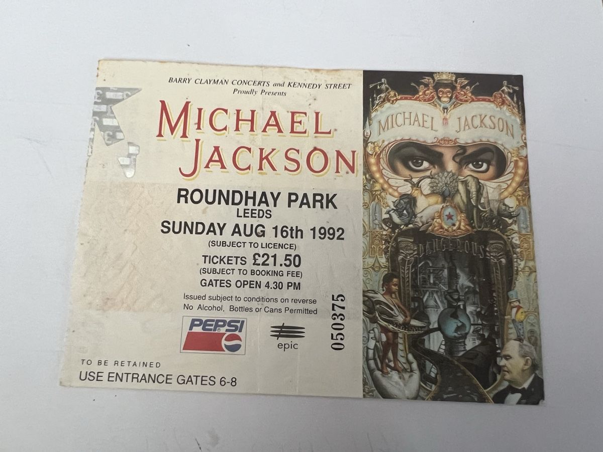 Biglietti: Ticket Concert Michael Jackson  – Usato da Le Lignon venduto da Aladdin67