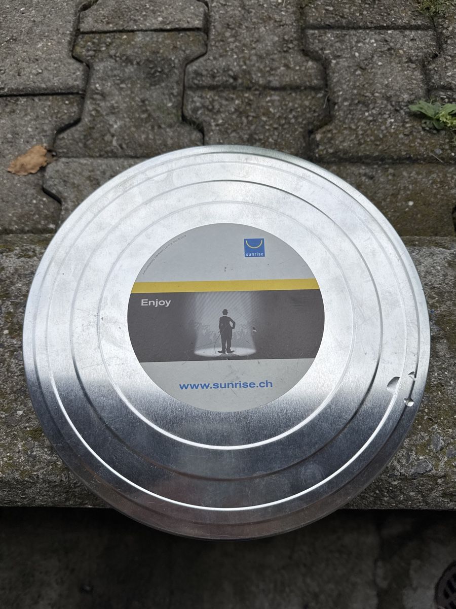 Bücher: Buch in Box Charly Chaplin – Gebraucht aus Matten(St.Stephan) von ren_r8tw