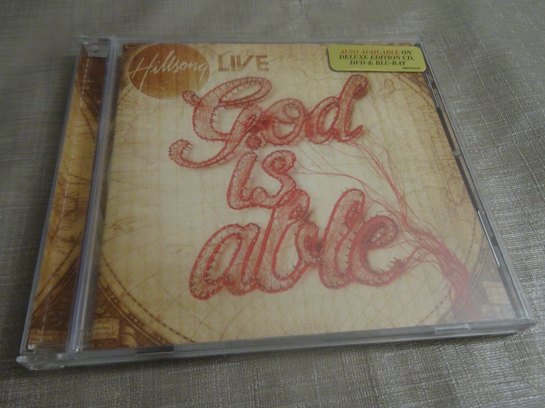 CDs: Hillsong LIVE - God Is Able CD – Gebraucht aus Olten von Disc-Ausverkauf