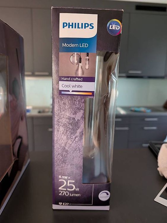 Philips Modern LED Hand crafted 270 Lumen E27 6.5W=25W Röhre (Gebraucht ...